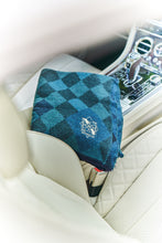 Load image into Gallery viewer, ADALIA JUNE – Cashmere Cape