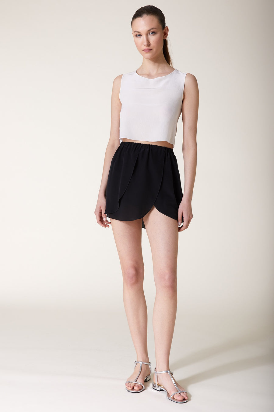 PIERIS Skirt Short — Black