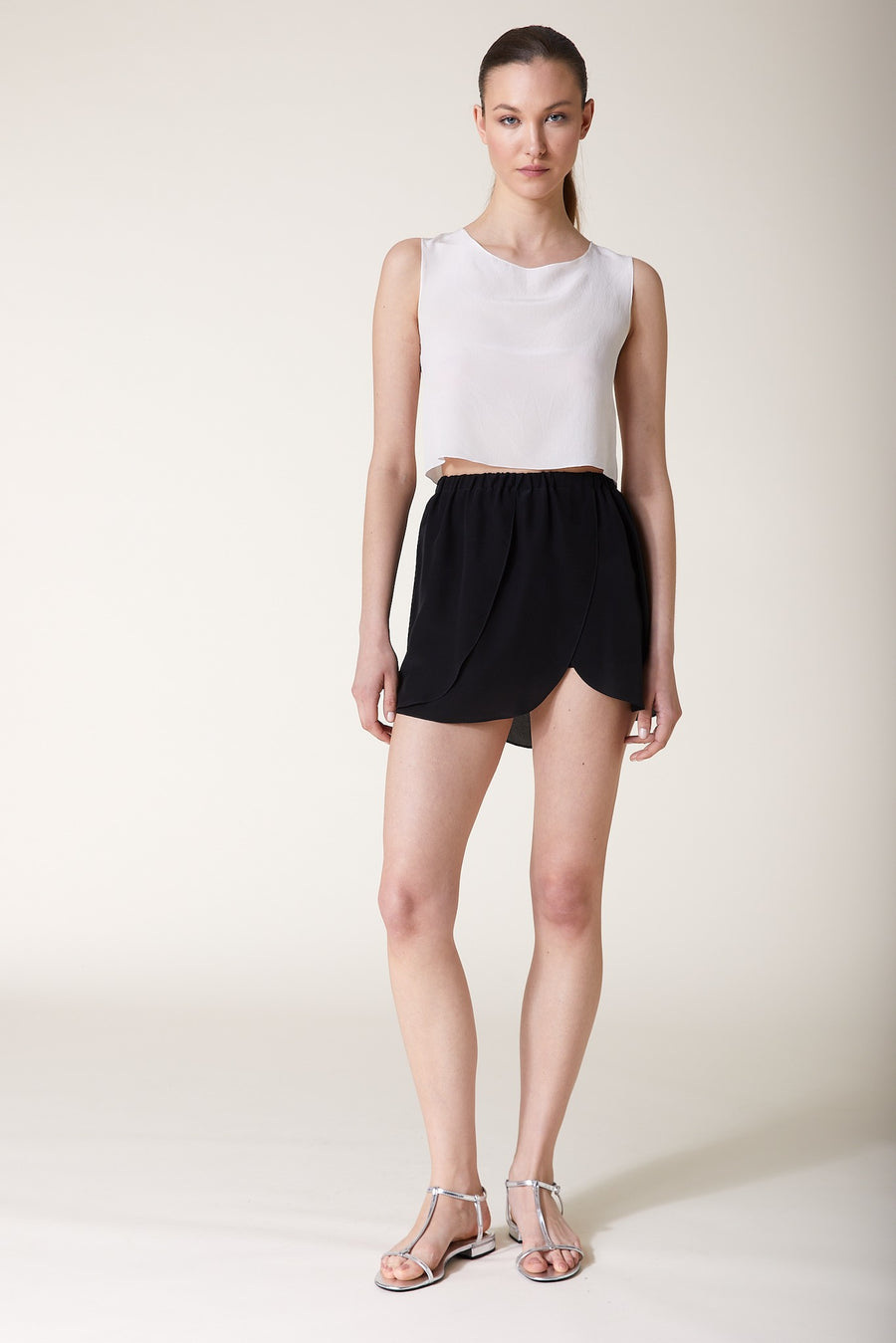 PIERIS Skirt Short — Black