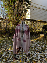 Load image into Gallery viewer, ADALIA ELEVEN – Cashmere Cape
