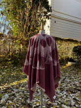 Load image into Gallery viewer, ADALIA ELEVEN – Cashmere Cape
